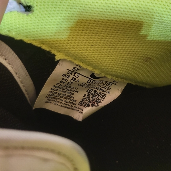 Black and White Sneakers with Neon Accents - Picture 9 of 9